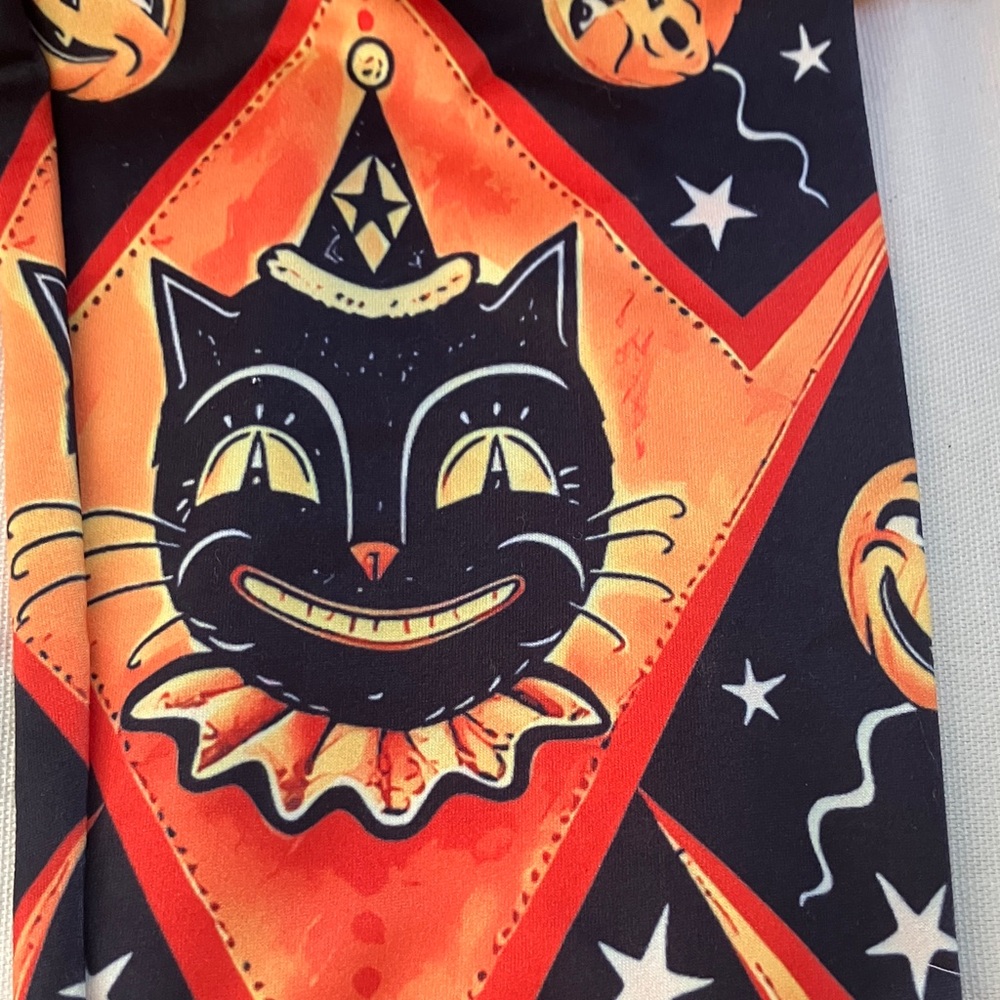 Johanna Parker Style Halloween Cat Print Leggings - SMALL - Picture 4 of 5